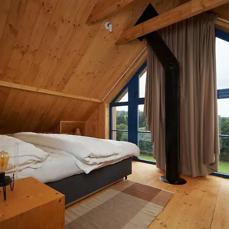 Lisensky Dvur Pensionat 4*