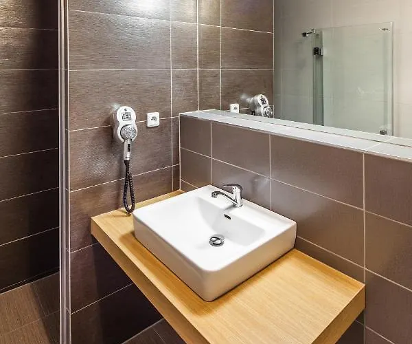 بيت ضيافة Lisensky Dvur 4*